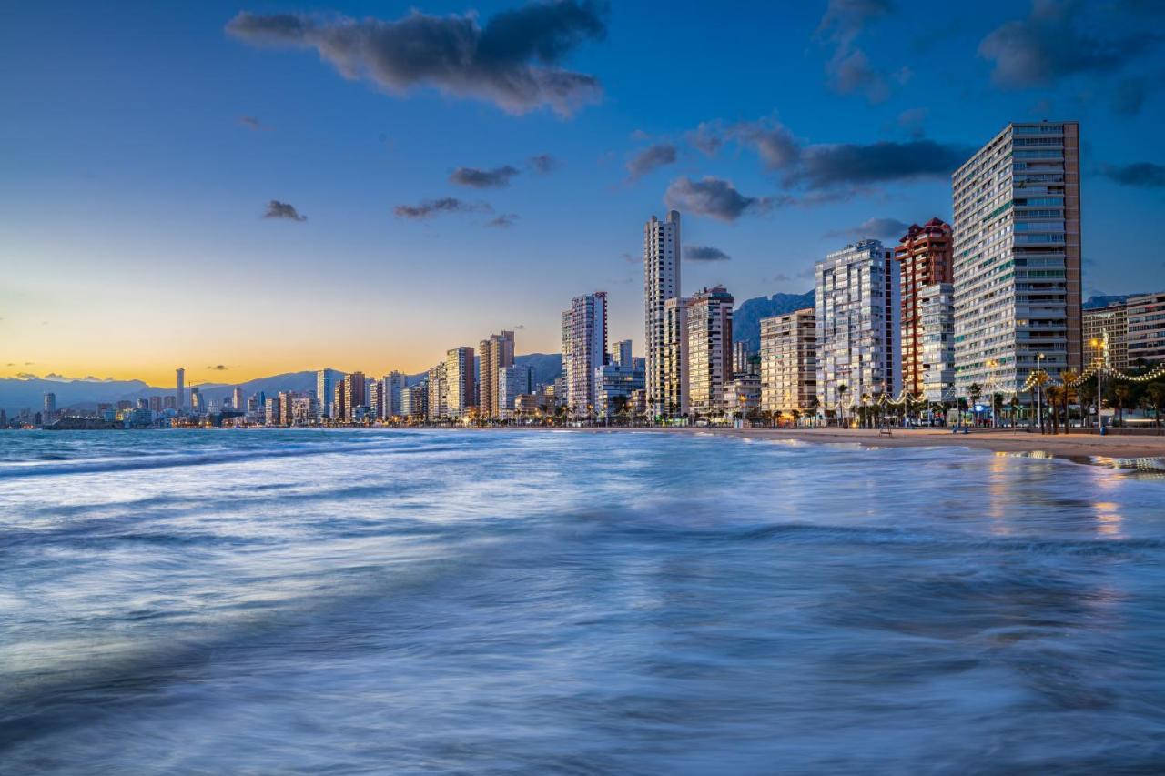 Beautiful 2 Bedroom In Parque Loix 3 Minutes Walk To The Beach Benidorm Zewnętrze zdjęcie