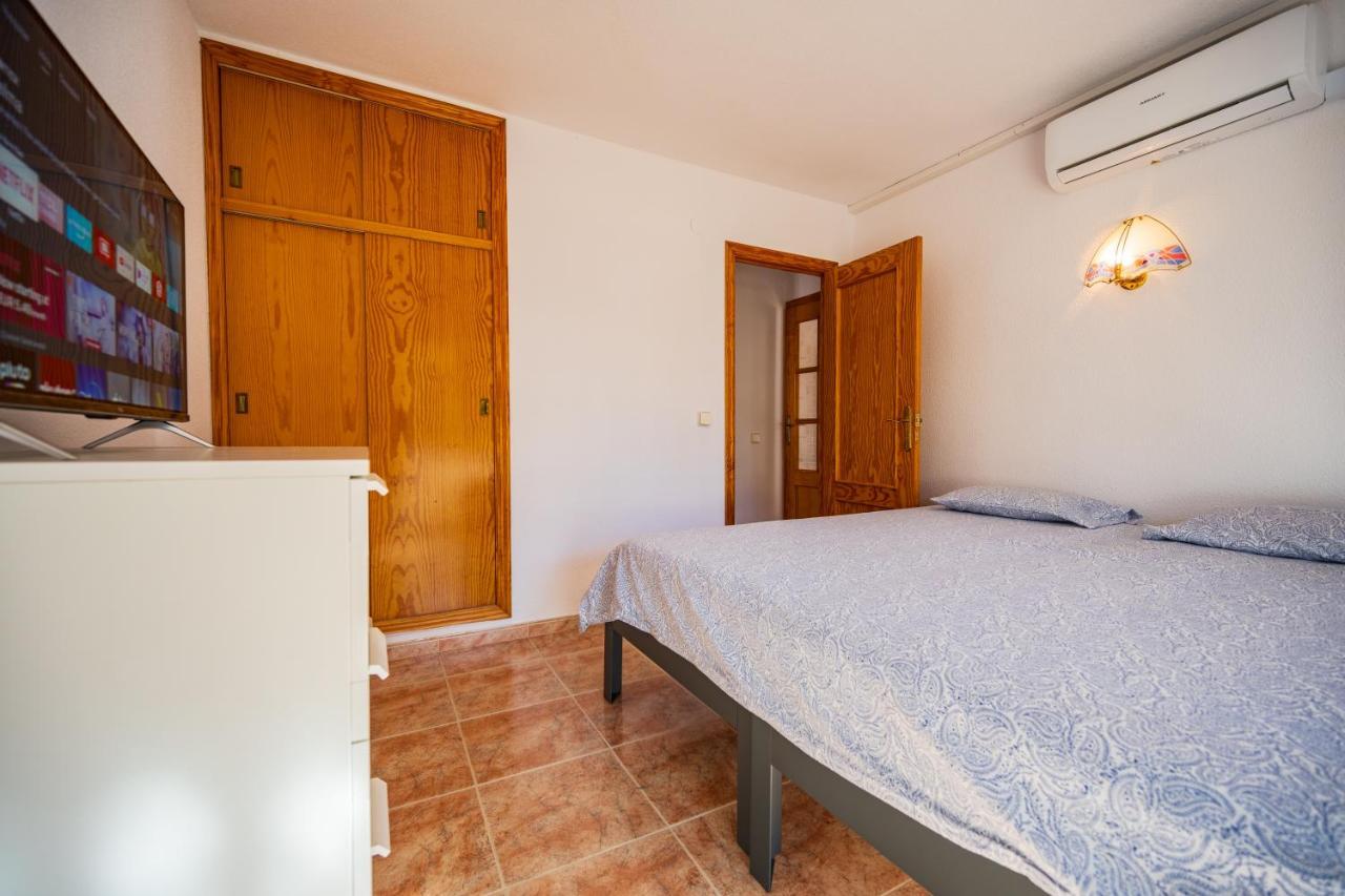 Beautiful 2 Bedroom In Parque Loix 3 Minutes Walk To The Beach Benidorm Zewnętrze zdjęcie